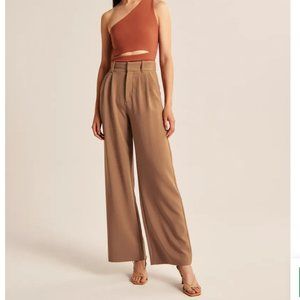 Abercrombie & Fitch Tailored Wide Leg Pants